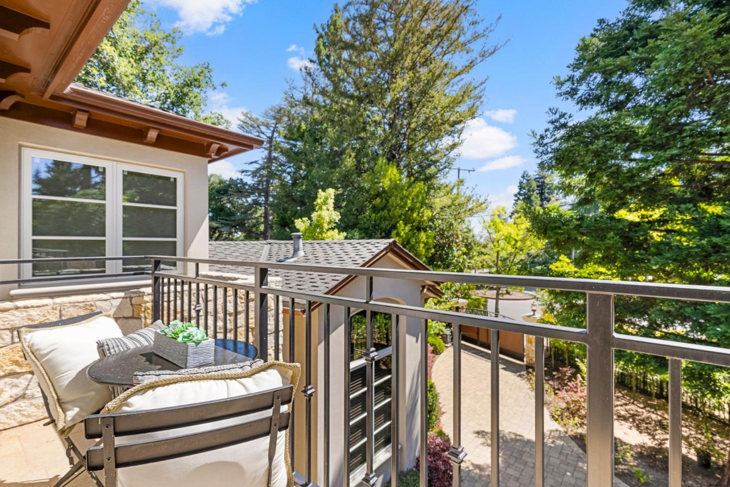 Detail Gallery Image 34 of 38 For 36 Clark Dr, San Mateo,  CA 94401 - 4 Beds | 4/1 Baths