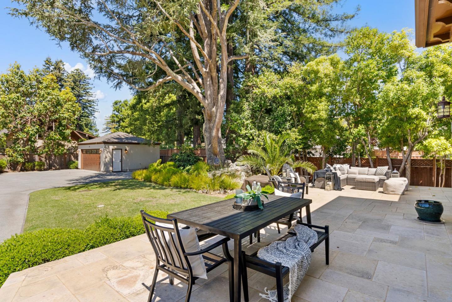 Detail Gallery Image 35 of 38 For 36 Clark Dr, San Mateo,  CA 94401 - 4 Beds | 4/1 Baths