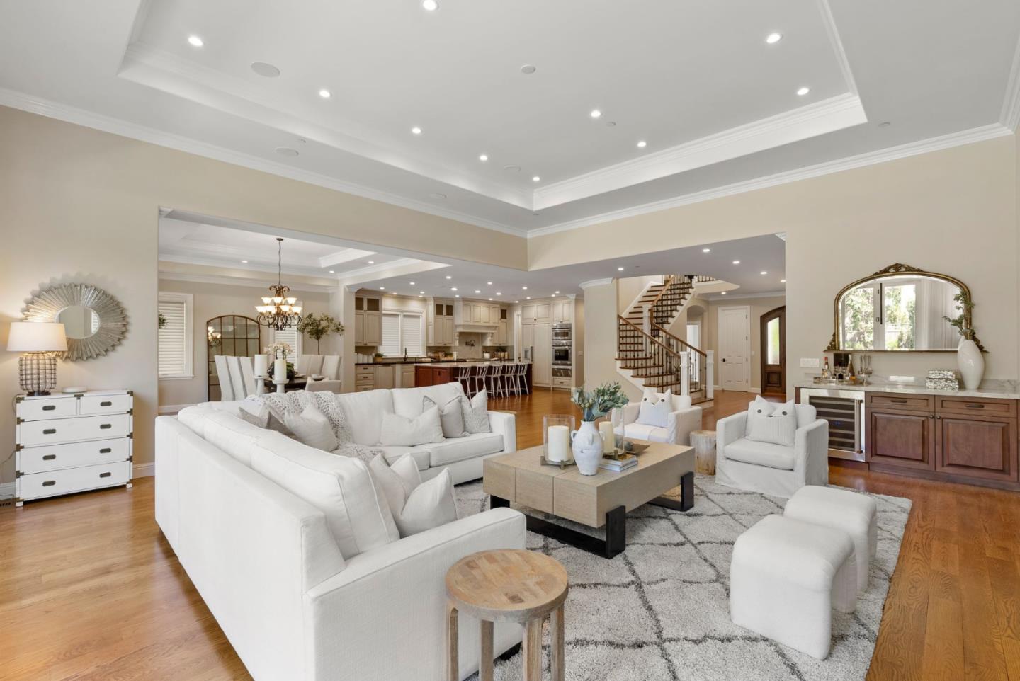 Detail Gallery Image 7 of 38 For 36 Clark Dr, San Mateo,  CA 94401 - 4 Beds | 4/1 Baths