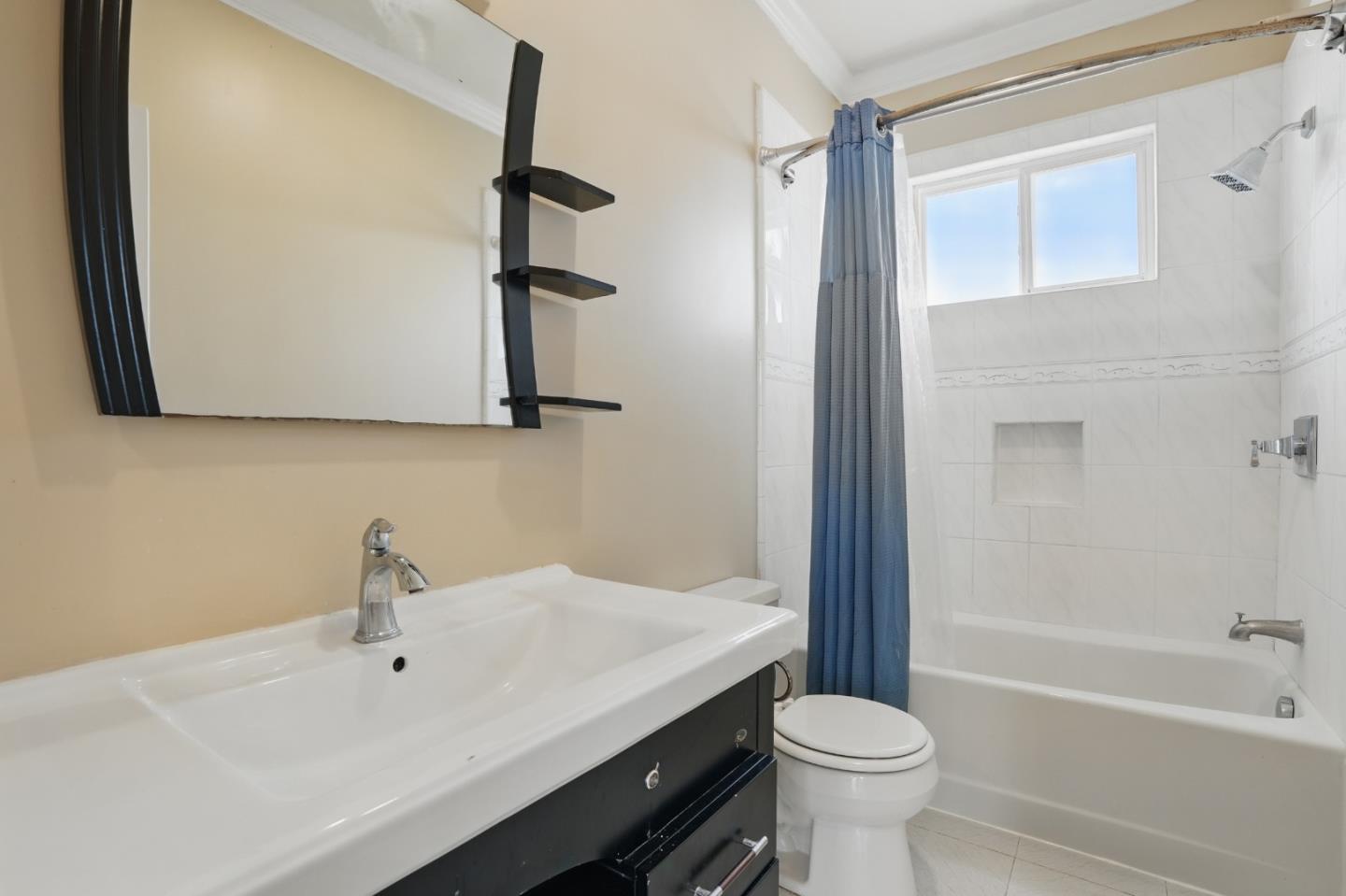 Detail Gallery Image 11 of 23 For 63 Werner Ave, Daly City,  CA 94014 - 5 Beds | 5 Baths