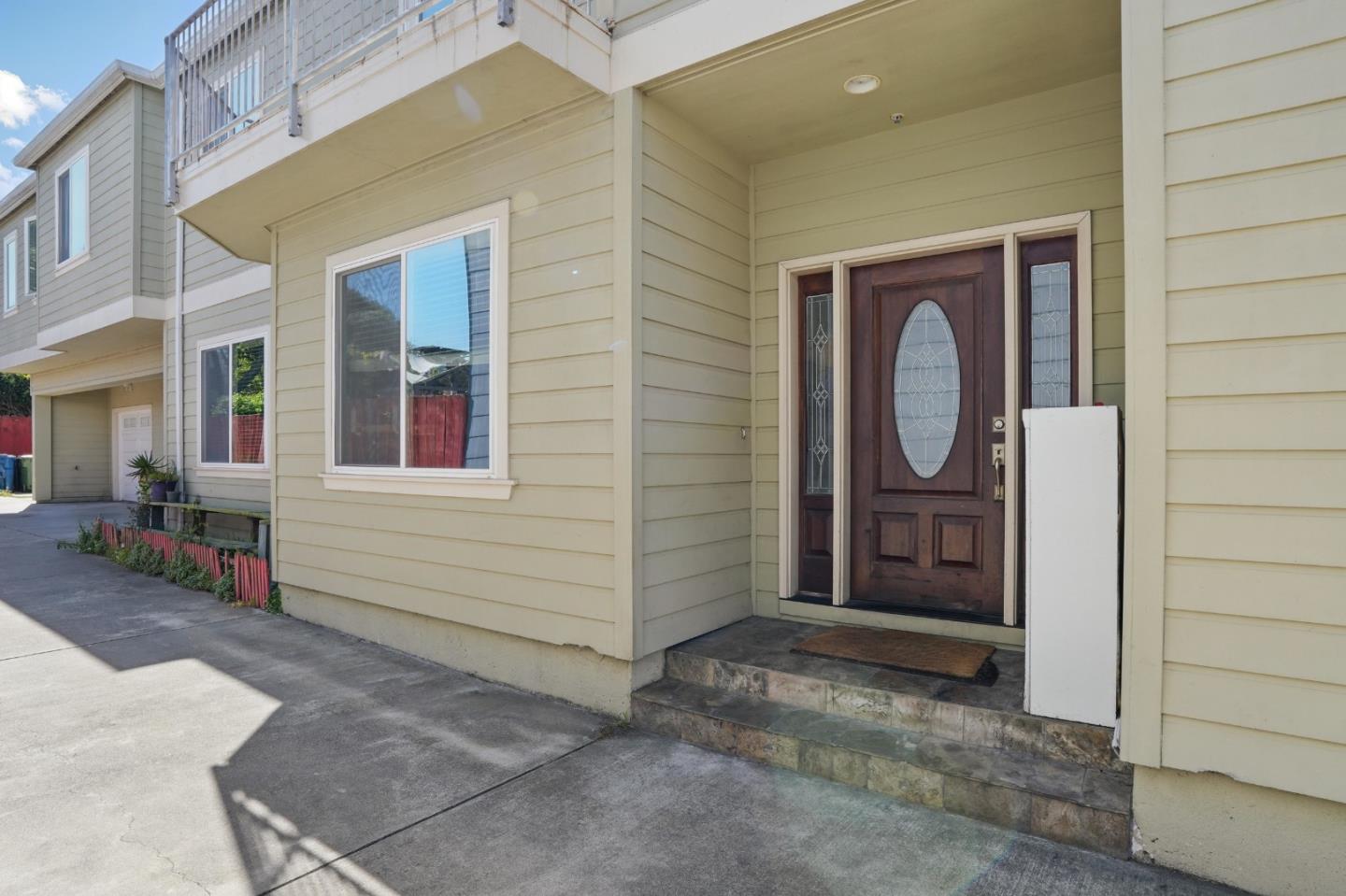 Detail Gallery Image 5 of 23 For 63 Werner Ave, Daly City,  CA 94014 - 5 Beds | 5 Baths