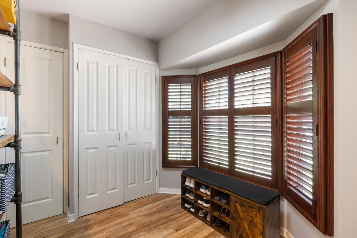 Detail Gallery Image 10 of 23 For 5490 Fairway Dr, San Jose,  CA 95127 - 2 Beds | 2/1 Baths