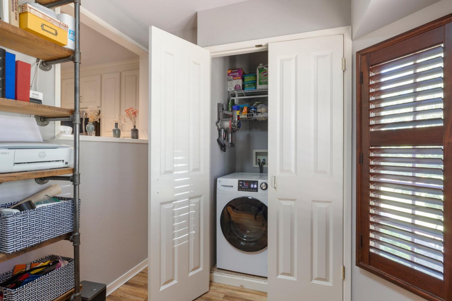 Detail Gallery Image 11 of 23 For 5490 Fairway Dr, San Jose,  CA 95127 - 2 Beds | 2/1 Baths