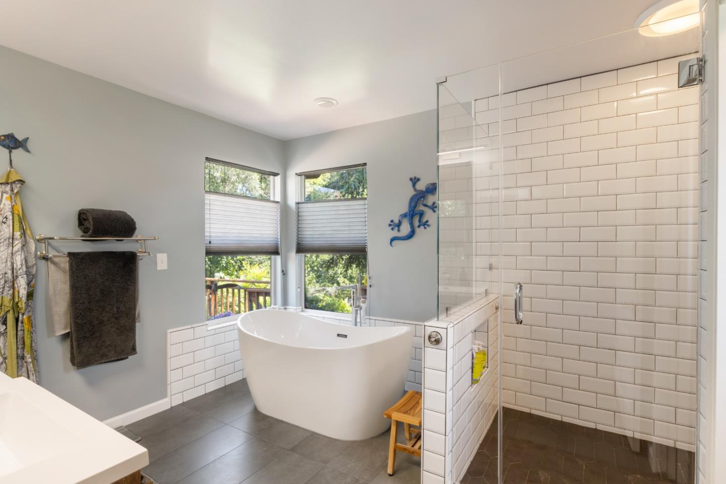 Detail Gallery Image 16 of 23 For 5490 Fairway Dr, San Jose,  CA 95127 - 2 Beds | 2/1 Baths
