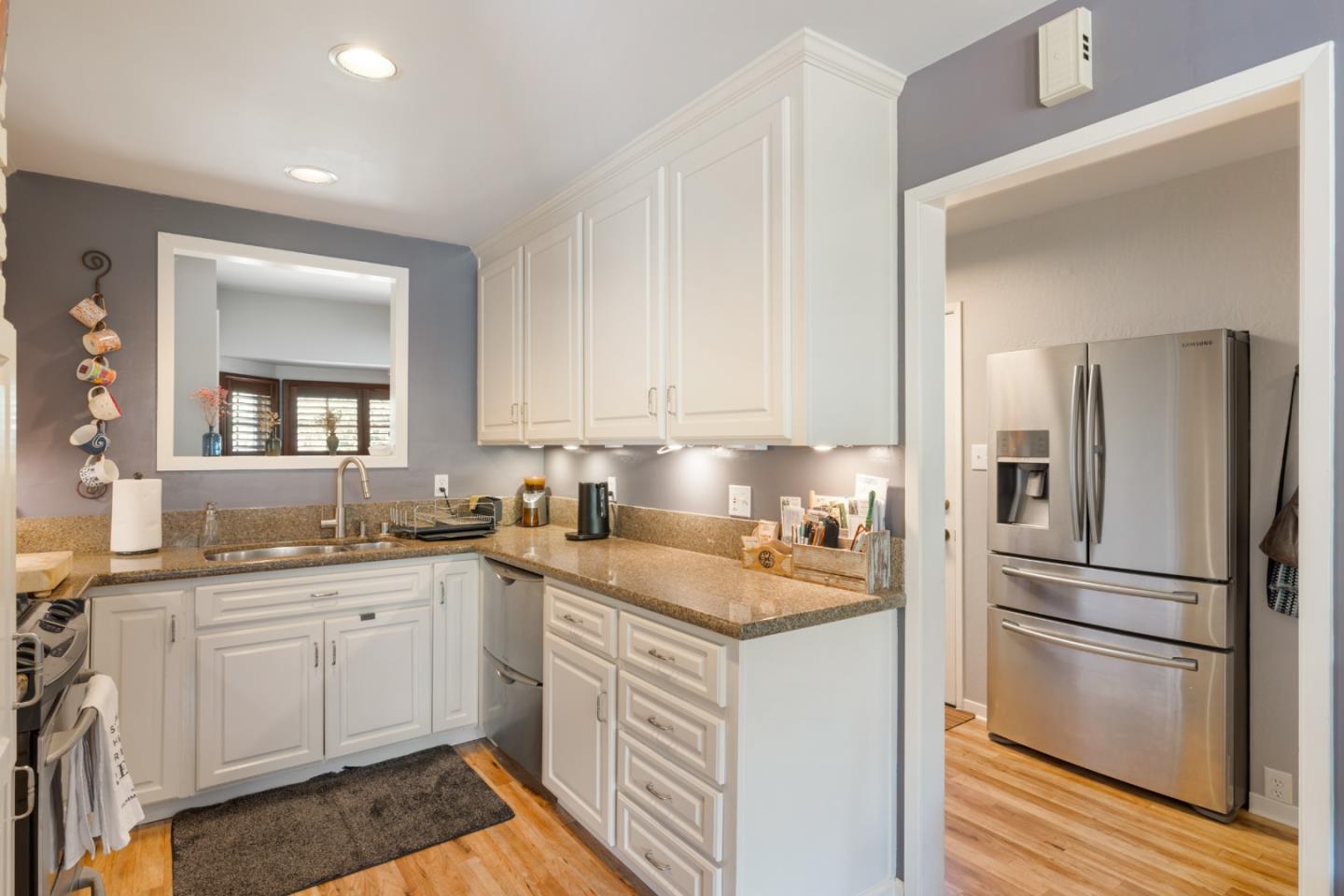 Detail Gallery Image 8 of 23 For 5490 Fairway Dr, San Jose,  CA 95127 - 2 Beds | 2/1 Baths