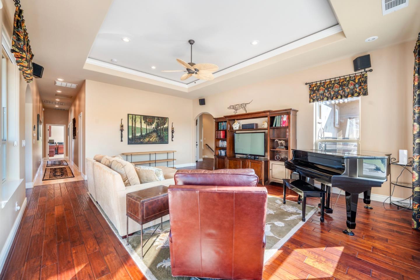 Detail Gallery Image 10 of 56 For 5500 Rio Cascada, Greenwood,  CA 95635 - 4 Beds | 4 Baths