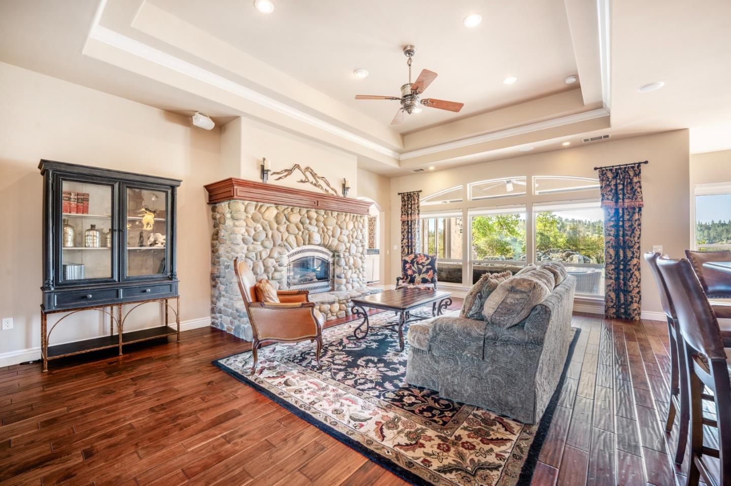 Detail Gallery Image 6 of 56 For 5500 Rio Cascada, Greenwood,  CA 95635 - 4 Beds | 4 Baths