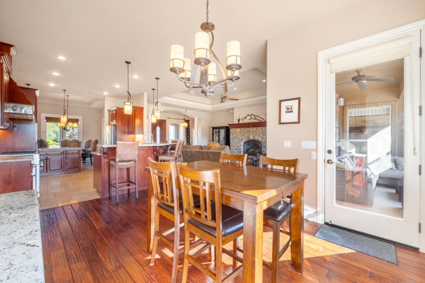 Detail Gallery Image 9 of 56 For 5500 Rio Cascada, Greenwood,  CA 95635 - 4 Beds | 4 Baths