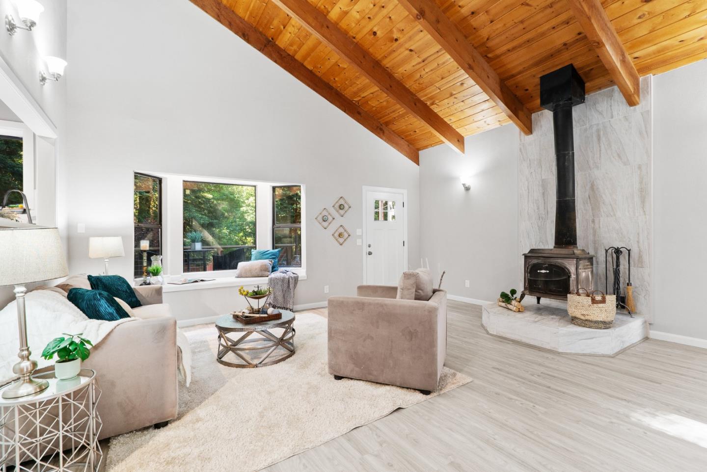 Detail Gallery Image 11 of 35 For 606 Madrona Rd, Boulder Creek,  CA 95006 - 2 Beds | 1 Baths