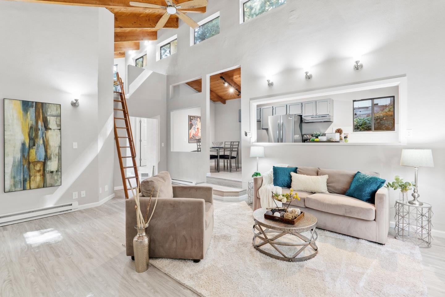 Detail Gallery Image 6 of 35 For 606 Madrona Rd, Boulder Creek,  CA 95006 - 2 Beds | 1 Baths