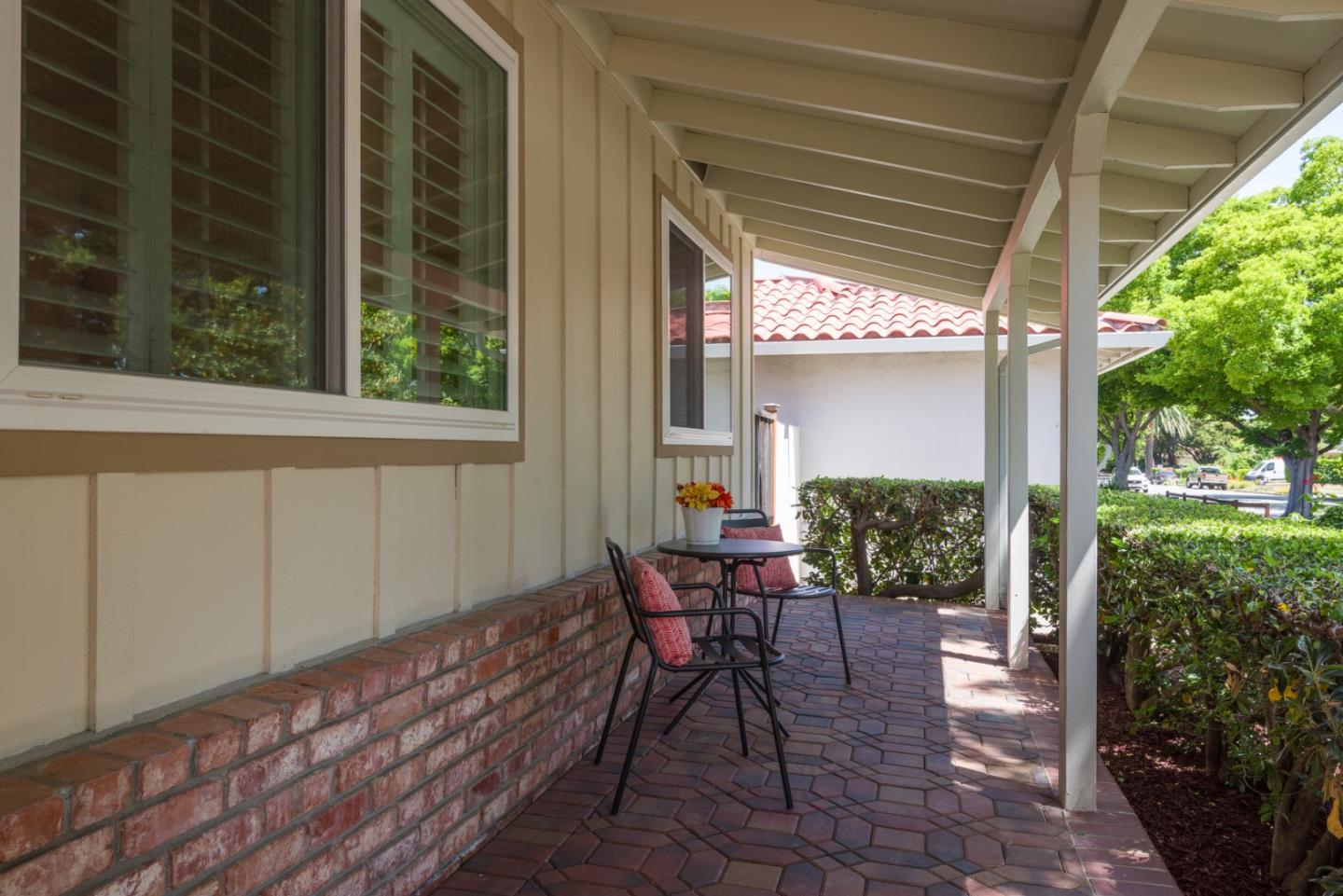 Detail Gallery Image 2 of 19 For 1483 Fields Dr, San Jose,  CA 95129 - 3 Beds | 2 Baths