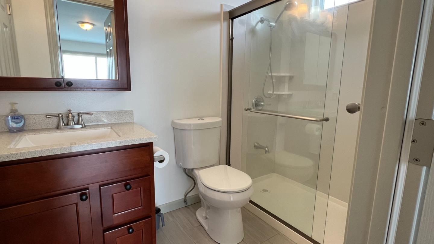 Detail Gallery Image 26 of 39 For 1121 Skyline Dr, Daly City,  CA 94015 - 3 Beds | 1/1 Baths