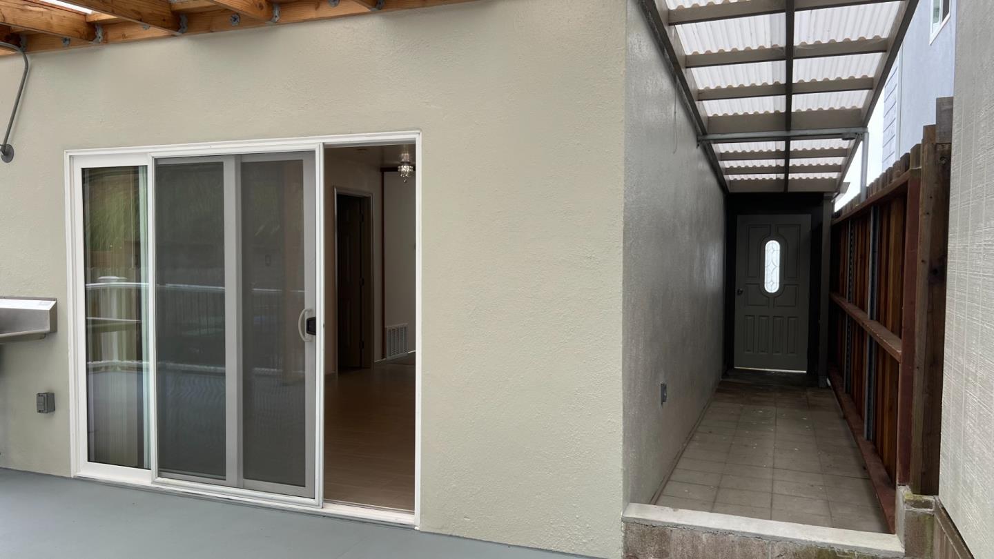 Detail Gallery Image 30 of 39 For 1121 Skyline Dr, Daly City,  CA 94015 - 3 Beds | 1/1 Baths