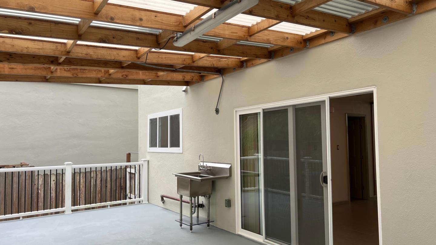 Detail Gallery Image 31 of 39 For 1121 Skyline Dr, Daly City,  CA 94015 - 3 Beds | 1/1 Baths