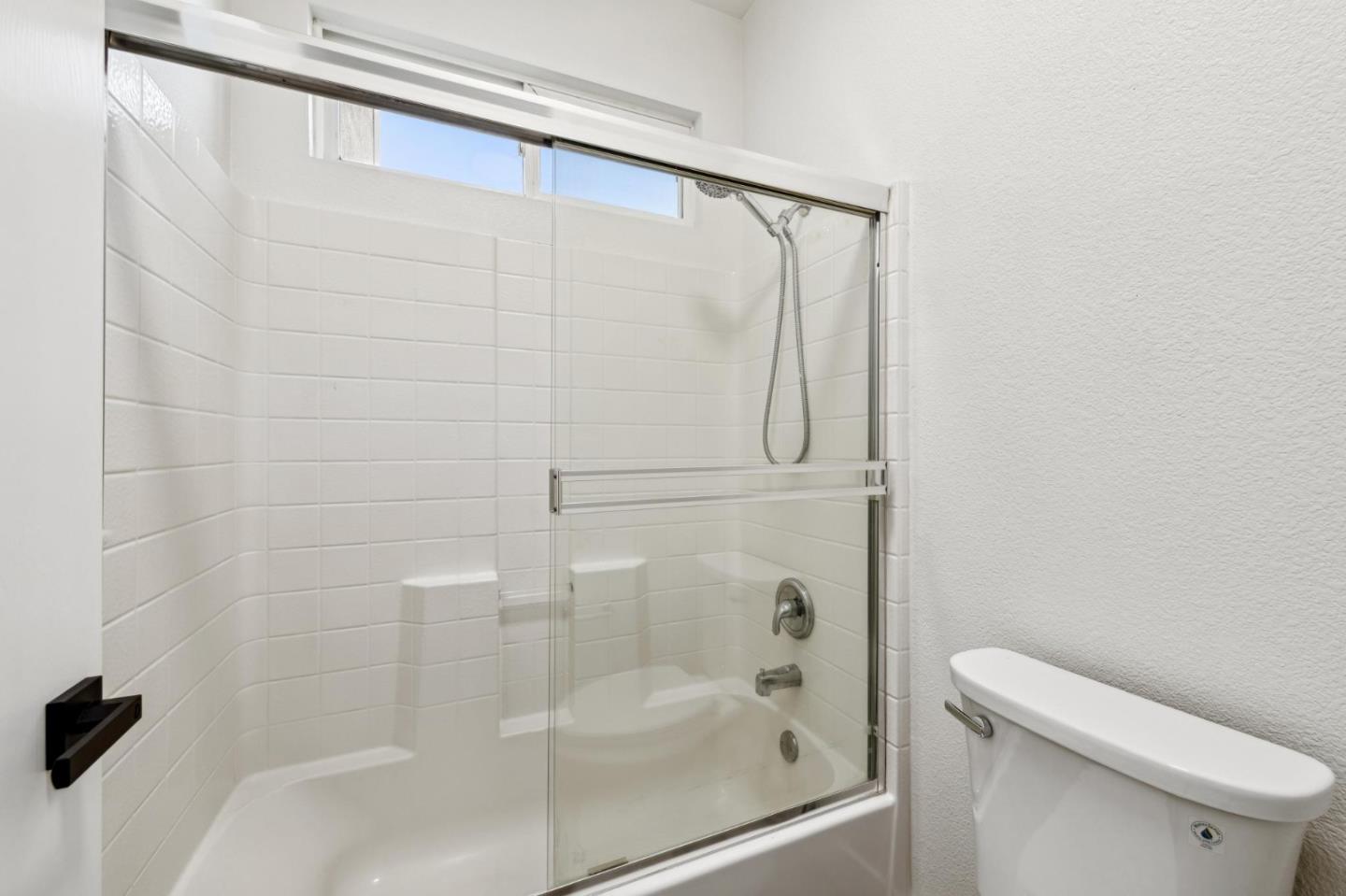 Detail Gallery Image 36 of 80 For 551 Silver Saddle Dr, Pittsburg,  CA 94565 - 6 Beds | 4 Baths