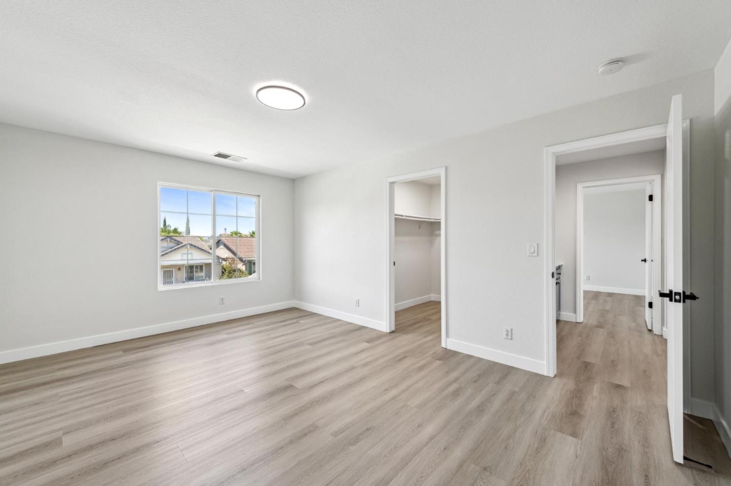 Detail Gallery Image 39 of 80 For 551 Silver Saddle Dr, Pittsburg,  CA 94565 - 6 Beds | 4 Baths