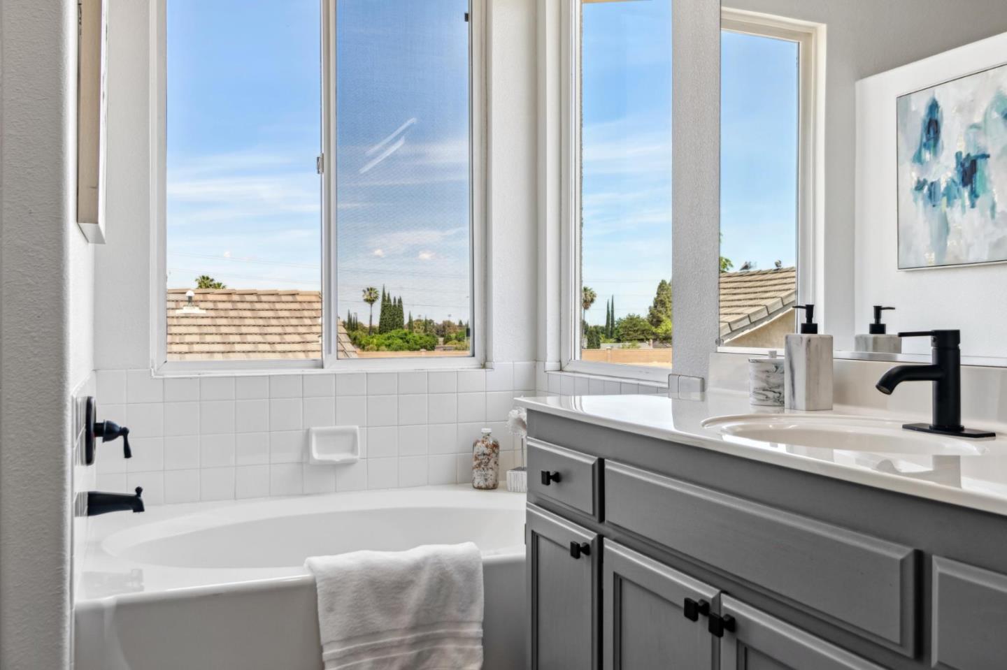 Detail Gallery Image 53 of 80 For 551 Silver Saddle Dr, Pittsburg,  CA 94565 - 6 Beds | 4 Baths