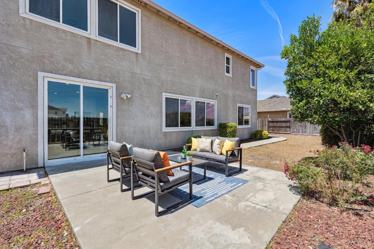 Detail Gallery Image 66 of 80 For 551 Silver Saddle Dr, Pittsburg,  CA 94565 - 6 Beds | 4 Baths
