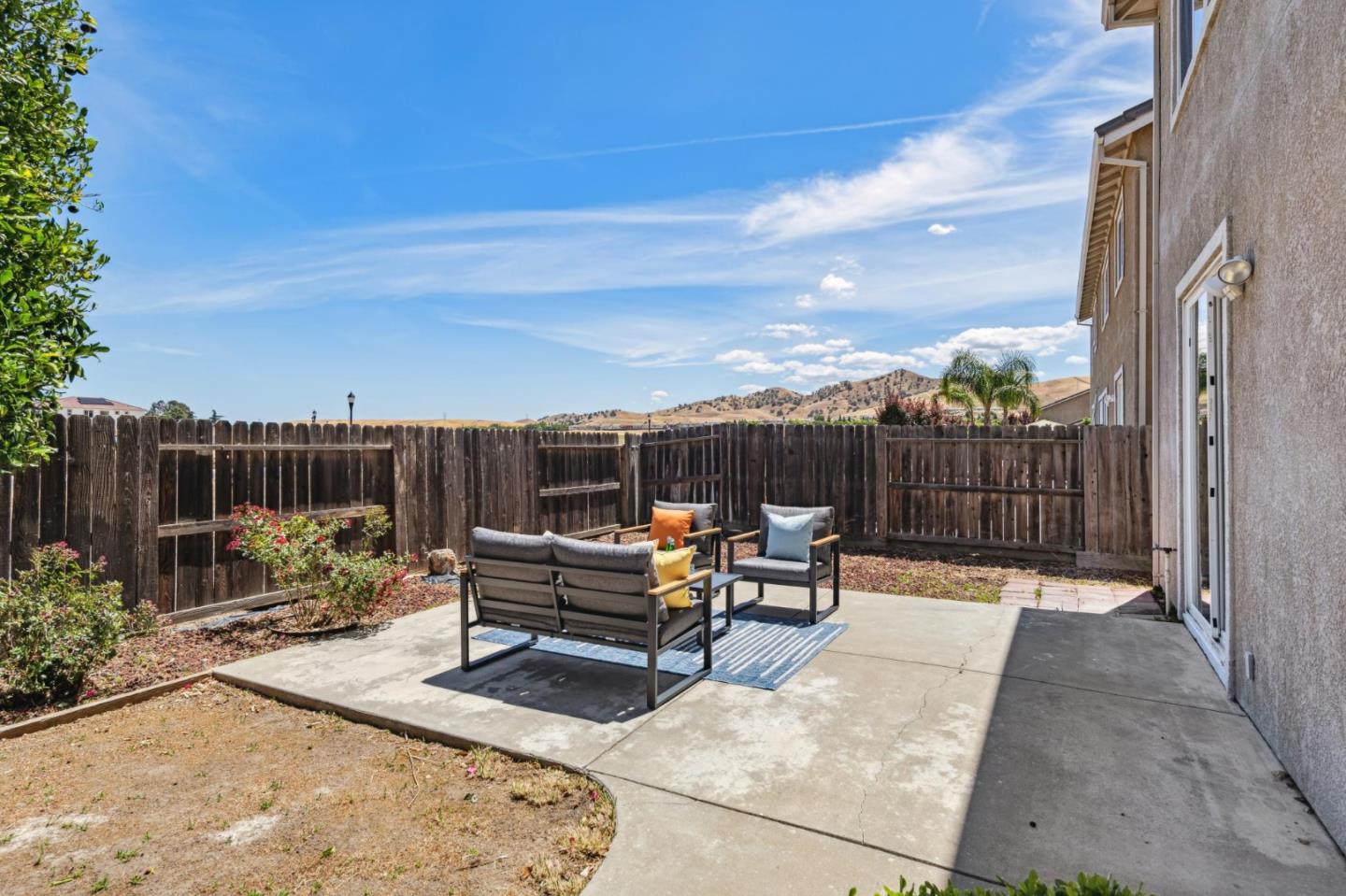 Detail Gallery Image 68 of 80 For 551 Silver Saddle Dr, Pittsburg,  CA 94565 - 6 Beds | 4 Baths