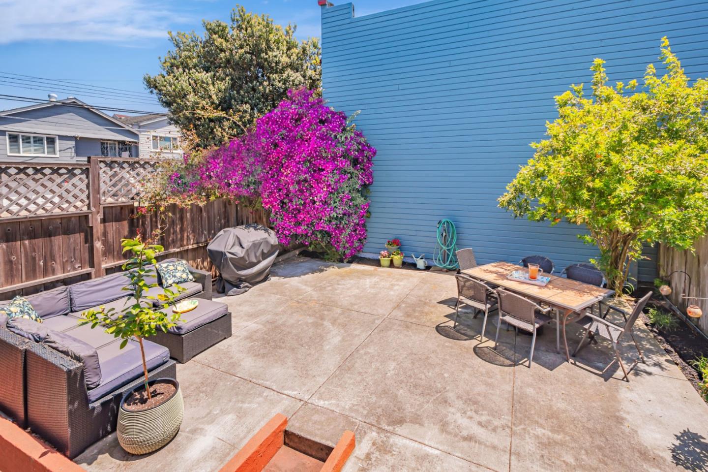 Detail Gallery Image 34 of 37 For 301 Madrid St, San Francisco,  CA 94112 - 3 Beds | 2 Baths