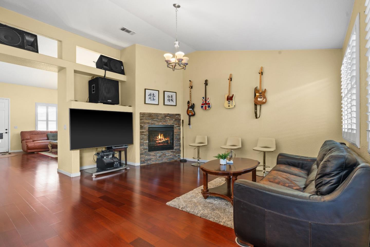 Detail Gallery Image 38 of 58 For 354 Vasconcellos Ave, Manteca,  CA 95336 - 5 Beds | 3/1 Baths