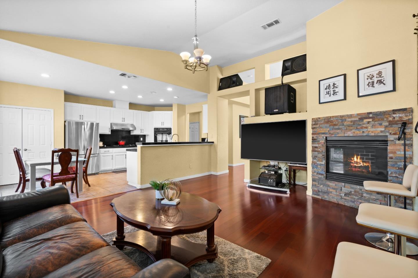 Detail Gallery Image 39 of 58 For 354 Vasconcellos Ave, Manteca,  CA 95336 - 5 Beds | 3/1 Baths