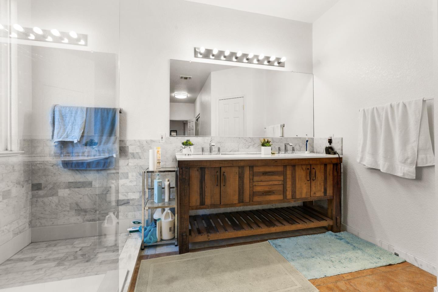 Detail Gallery Image 44 of 58 For 354 Vasconcellos Ave, Manteca,  CA 95336 - 5 Beds | 3/1 Baths