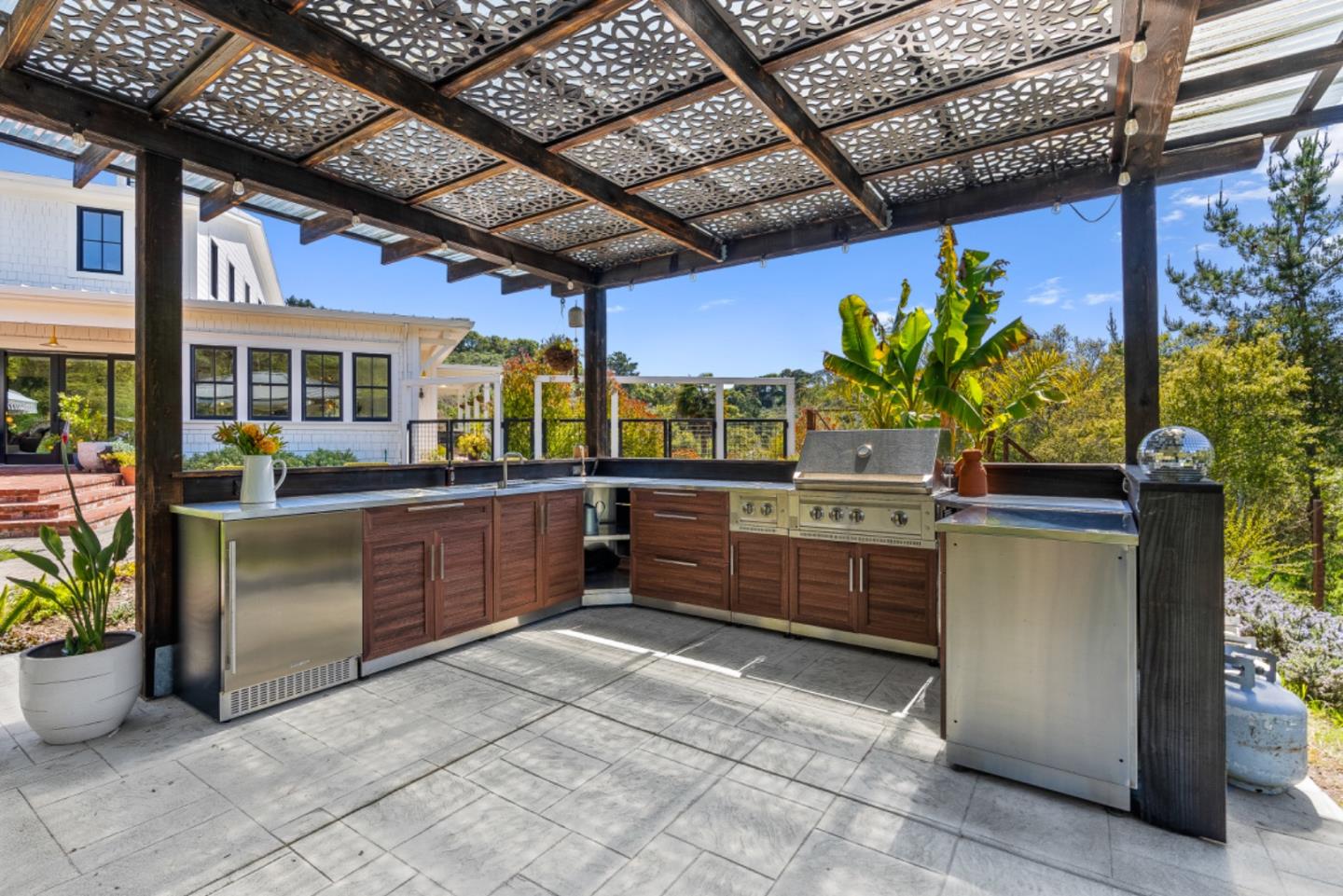 Detail Gallery Image 48 of 52 For 365 Race Horse Ln, La Selva Beach,  CA 95076 - 4 Beds | 3 Baths