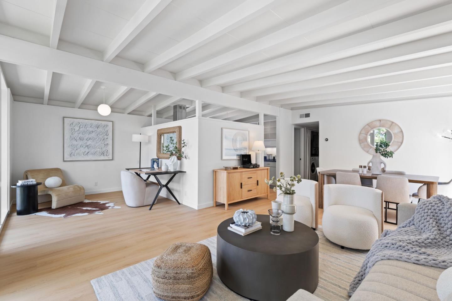 Detail Gallery Image 5 of 20 For 1763 Spring St, Mountain View,  CA 94043 - 3 Beds | 2 Baths