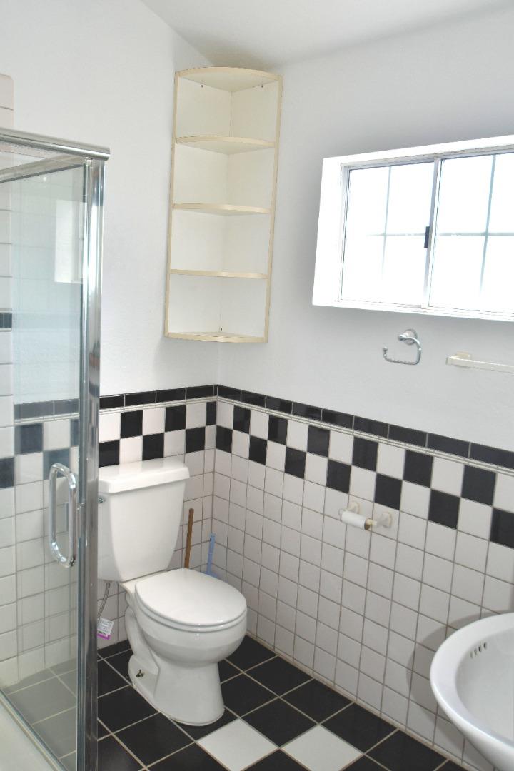 Detail Gallery Image 10 of 30 For 459 Heathcliff Dr, Pacifica,  CA 94044 - 3 Beds | 2 Baths