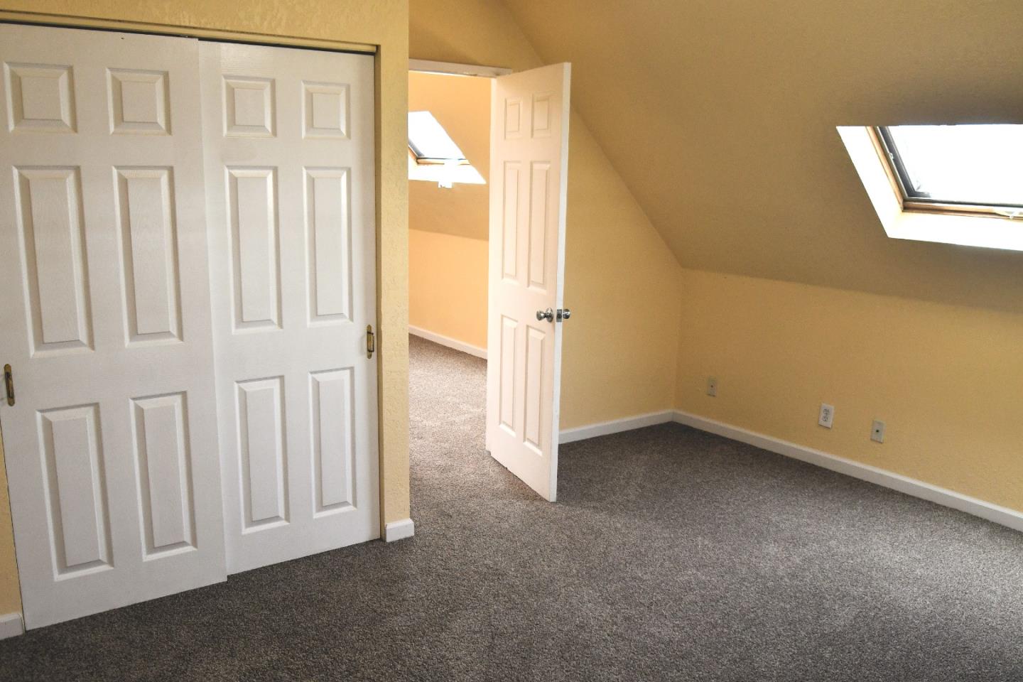 Detail Gallery Image 18 of 30 For 459 Heathcliff Dr, Pacifica,  CA 94044 - 3 Beds | 2 Baths