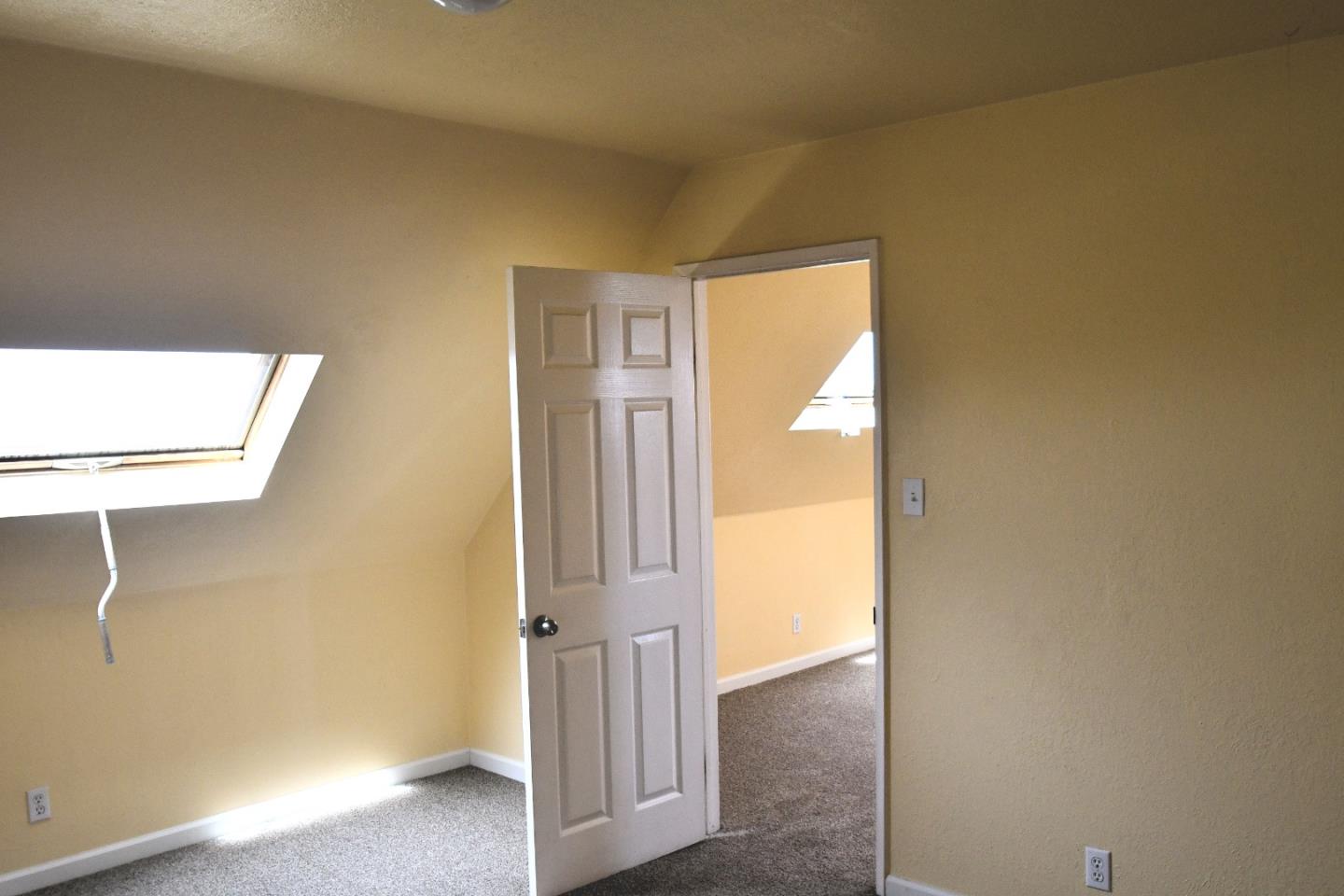 Detail Gallery Image 19 of 30 For 459 Heathcliff Dr, Pacifica,  CA 94044 - 3 Beds | 2 Baths