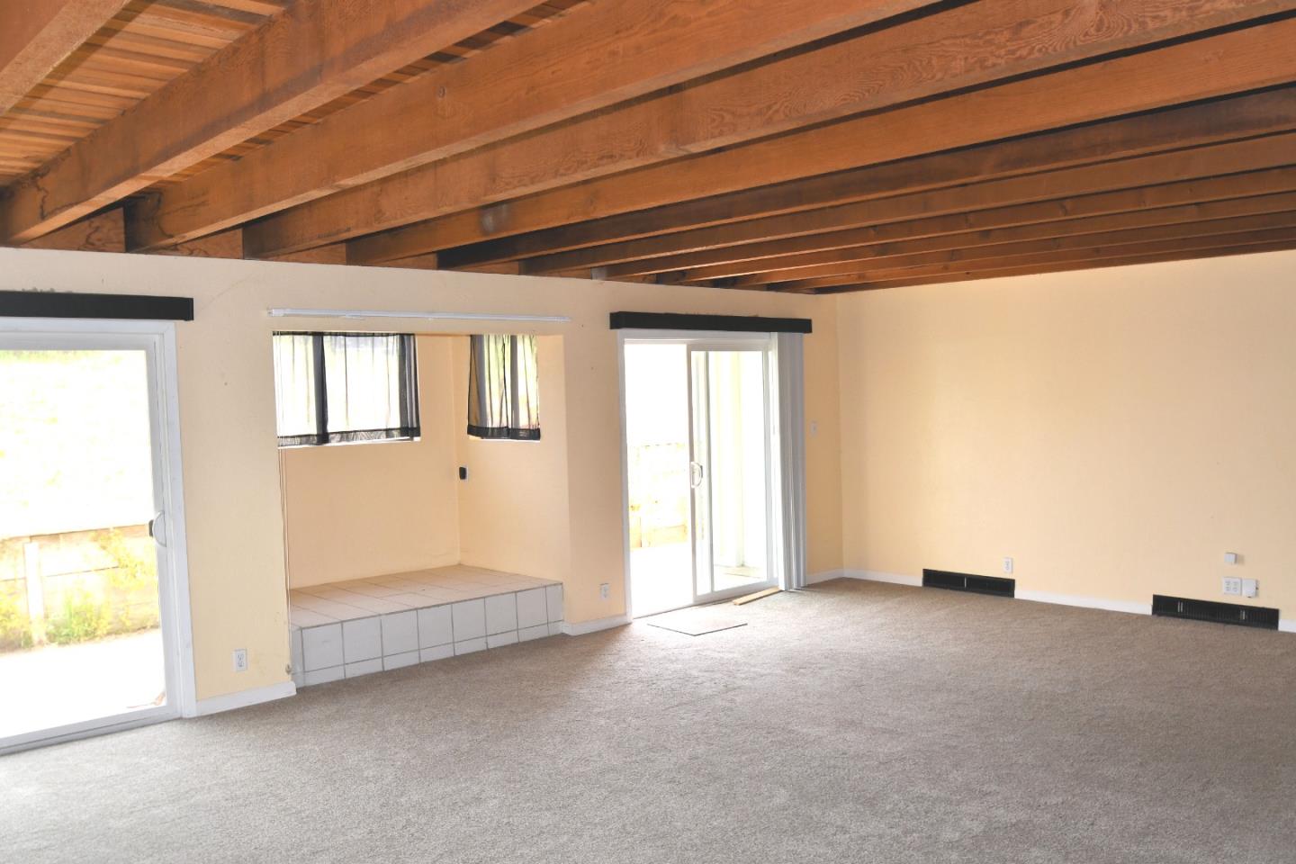 Detail Gallery Image 8 of 30 For 459 Heathcliff Dr, Pacifica,  CA 94044 - 3 Beds | 2 Baths
