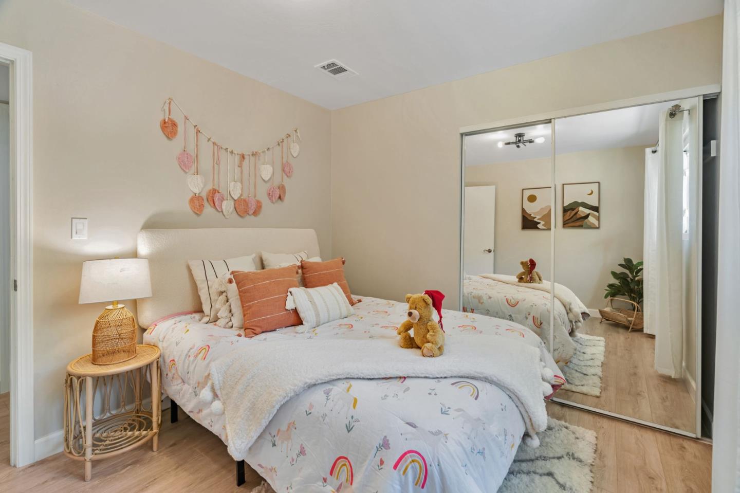 Detail Gallery Image 17 of 30 For 2050 Coolidge Dr, Santa Clara,  CA 95051 - 3 Beds | 2 Baths