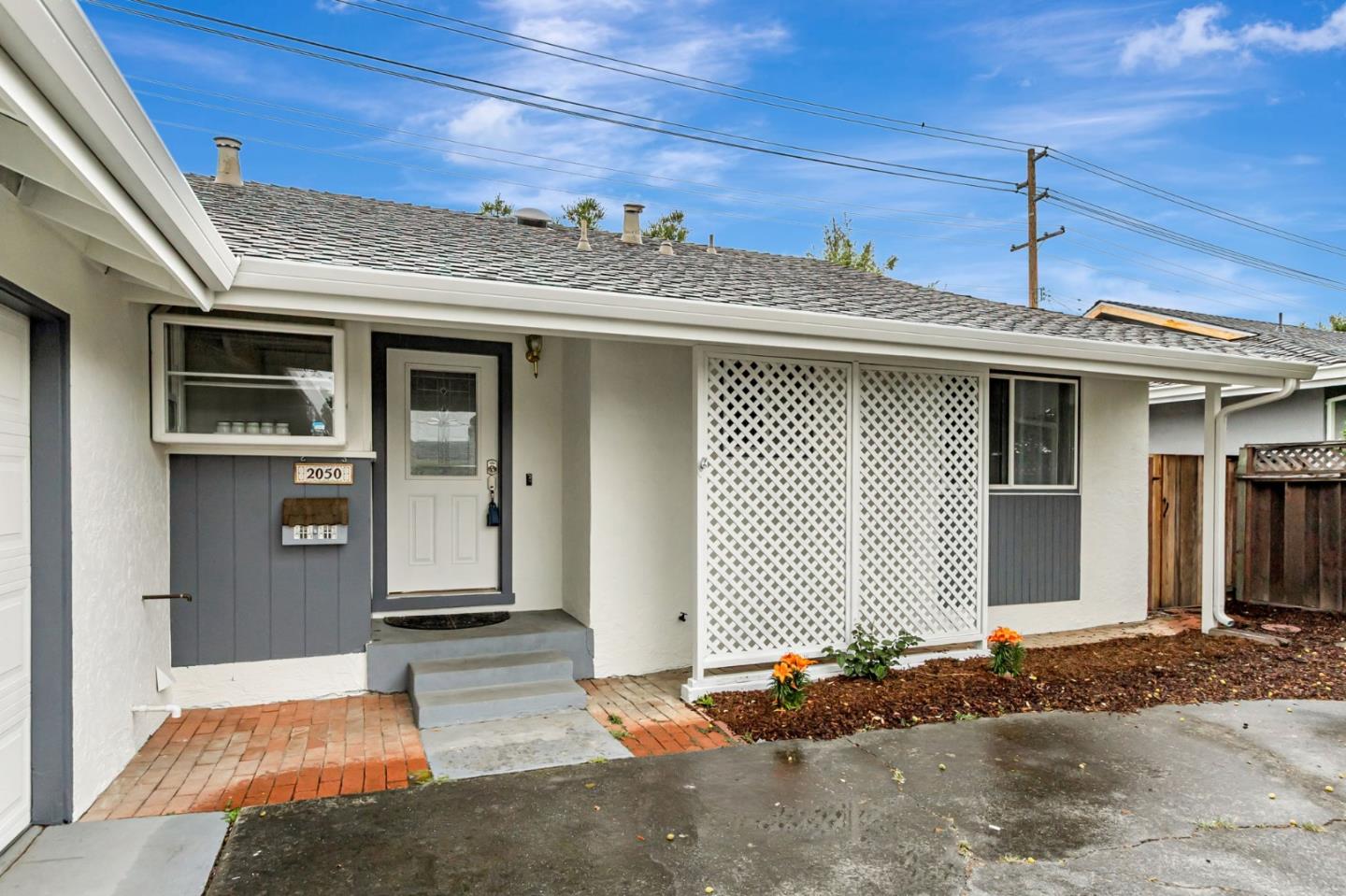 Detail Gallery Image 2 of 30 For 2050 Coolidge Dr, Santa Clara,  CA 95051 - 3 Beds | 2 Baths