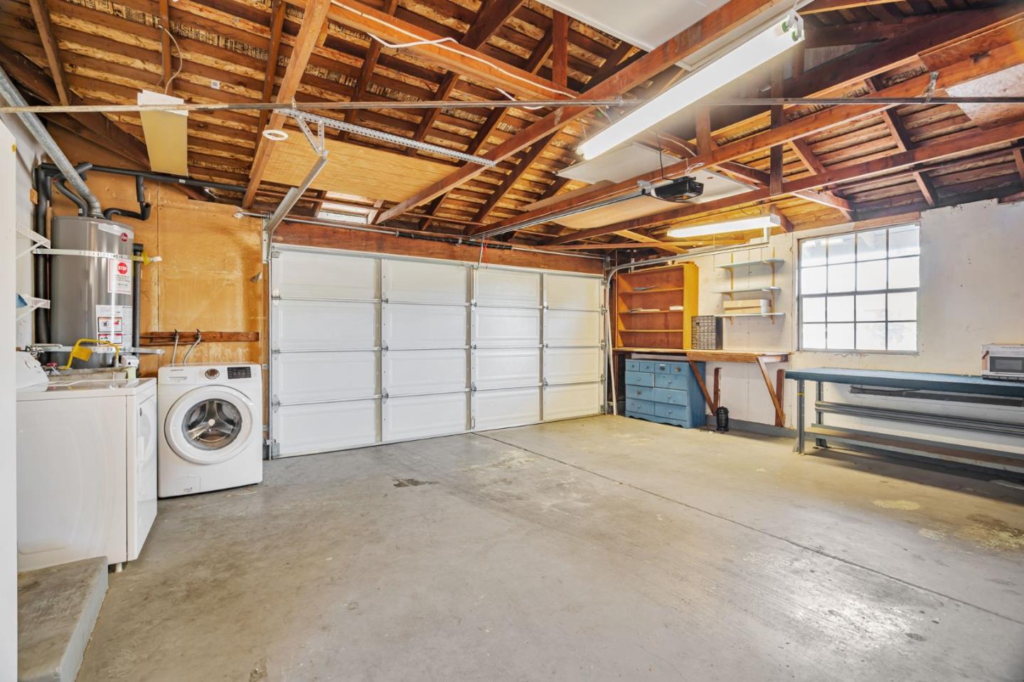 Detail Gallery Image 21 of 30 For 2050 Coolidge Dr, Santa Clara,  CA 95051 - 3 Beds | 2 Baths