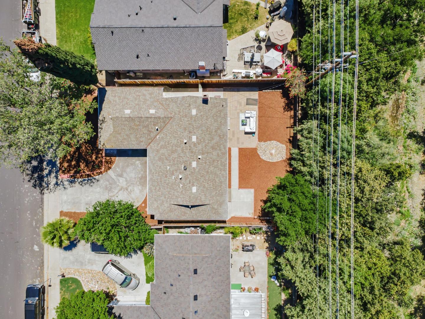 Detail Gallery Image 27 of 30 For 2050 Coolidge Dr, Santa Clara,  CA 95051 - 3 Beds | 2 Baths