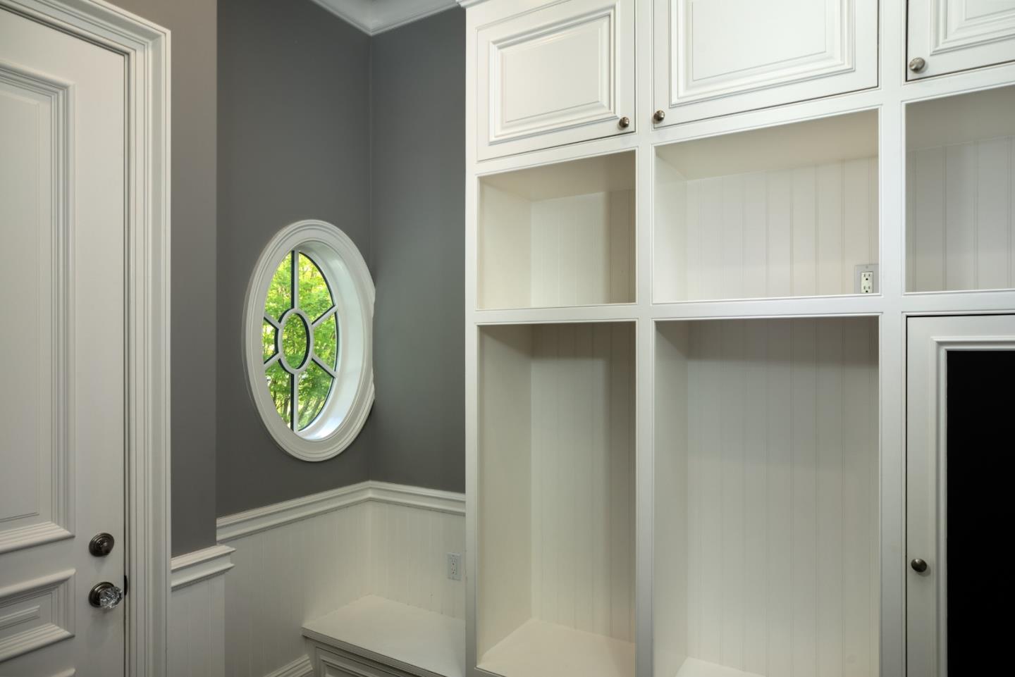 Detail Gallery Image 12 of 39 For 26074 Mulberry Ln, Los Altos Hills,  CA 94022 - 6 Beds | 6/1 Baths