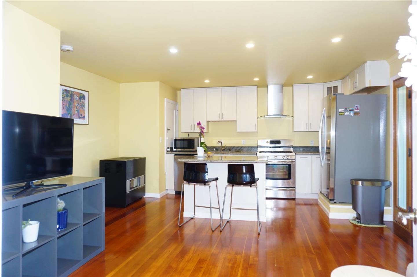 Detail Gallery Image 24 of 38 For 2259 27th Ave, San Francisco,  CA 94116 - 3 Beds | 2/1 Baths
