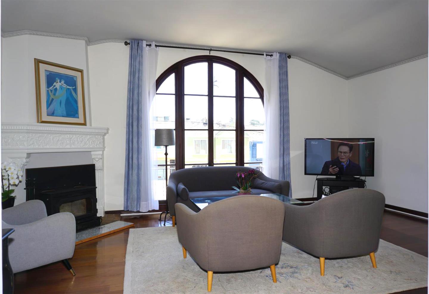 Detail Gallery Image 4 of 38 For 2259 27th Ave, San Francisco,  CA 94116 - 3 Beds | 2/1 Baths