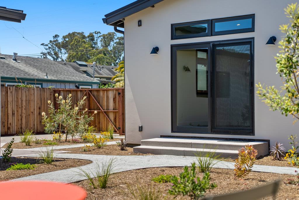 Detail Gallery Image 35 of 35 For 334 Anchorage Ave, Santa Cruz,  CA 95062 - 3 Beds | 2/1 Baths