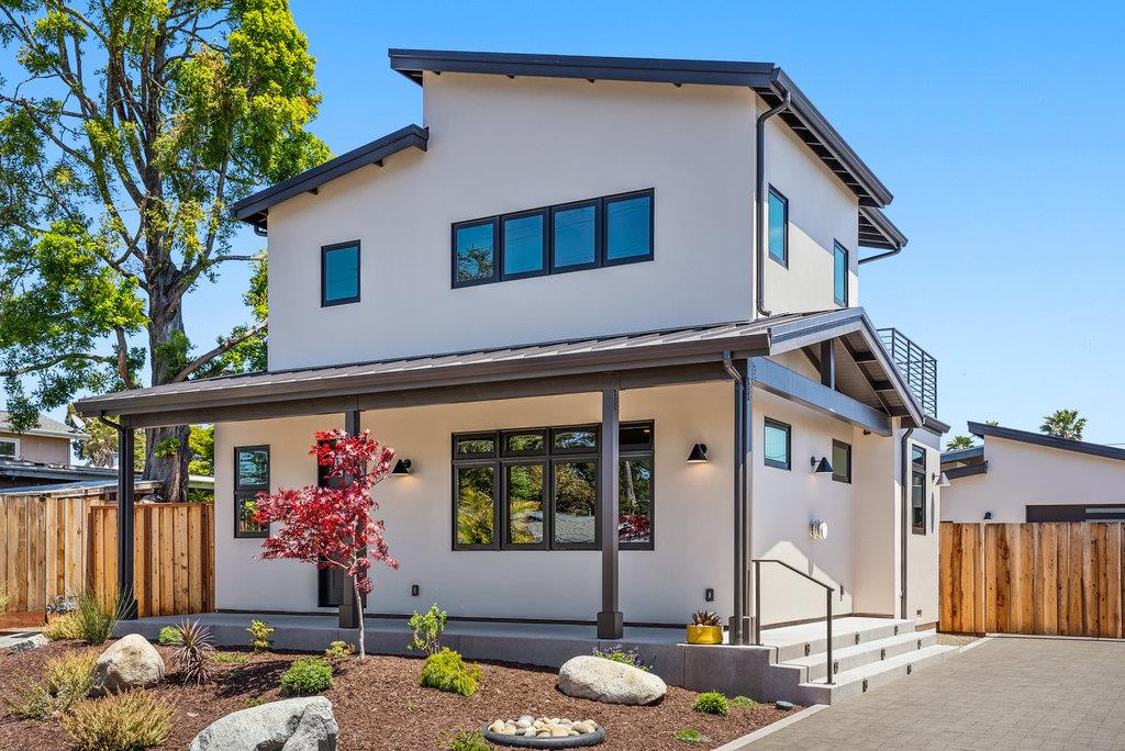 Detail Gallery Image 4 of 35 For 334 Anchorage Ave, Santa Cruz,  CA 95062 - 3 Beds | 2/1 Baths
