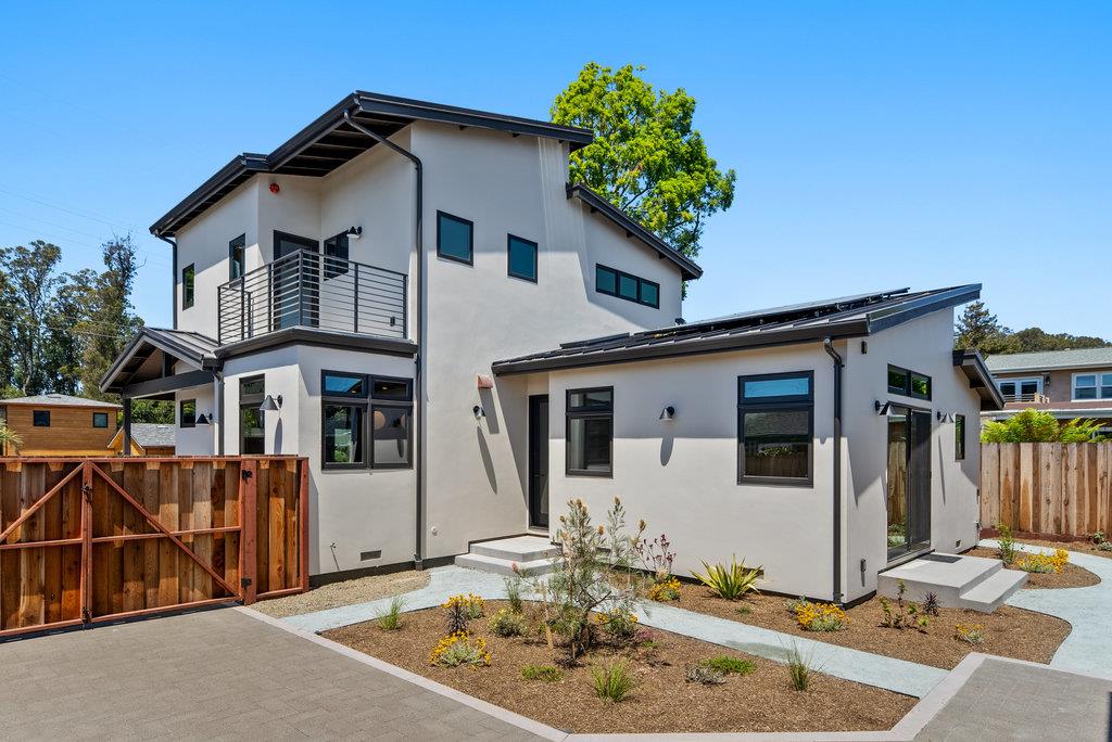 Detail Gallery Image 6 of 35 For 334 Anchorage Ave, Santa Cruz,  CA 95062 - 3 Beds | 2/1 Baths