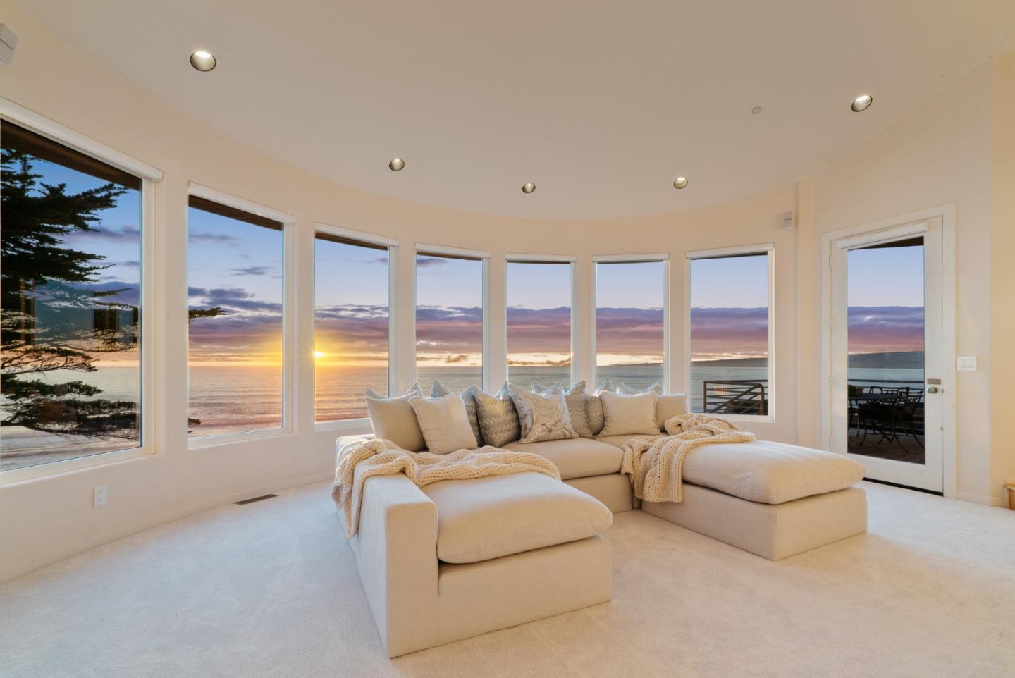 Detail Gallery Image 12 of 90 For 170 Hillview Way, La Selva Beach,  CA 95076 - 4 Beds | 4 Baths