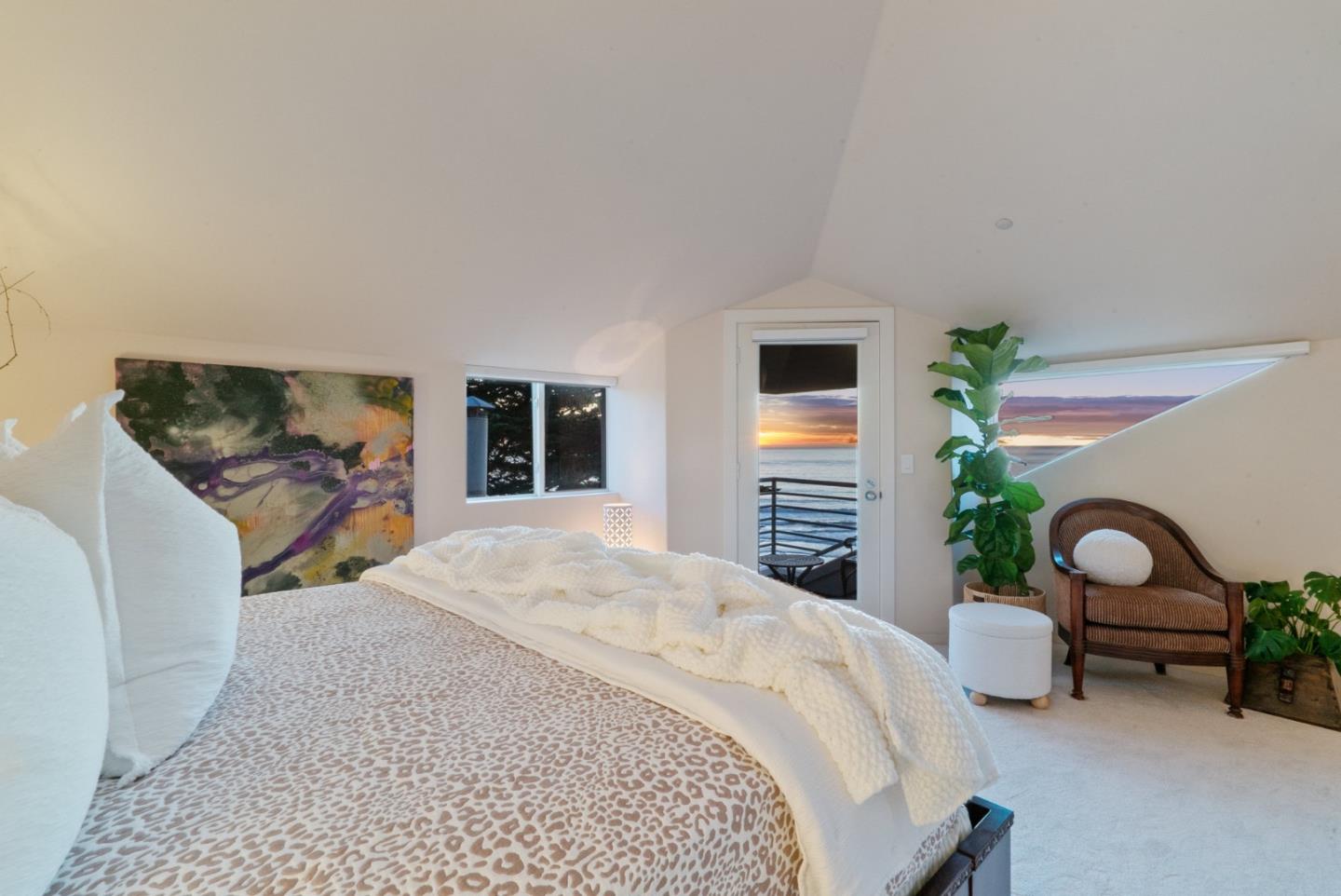 Detail Gallery Image 18 of 90 For 170 Hillview Way, La Selva Beach,  CA 95076 - 4 Beds | 4 Baths