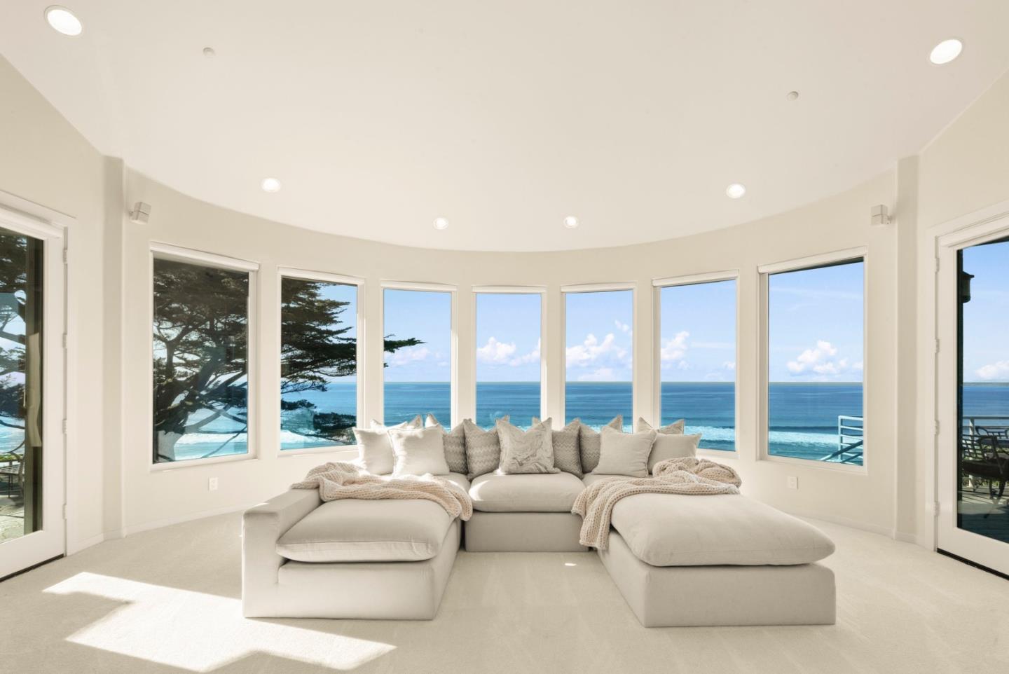 Detail Gallery Image 2 of 90 For 170 Hillview Way, La Selva Beach,  CA 95076 - 4 Beds | 4 Baths