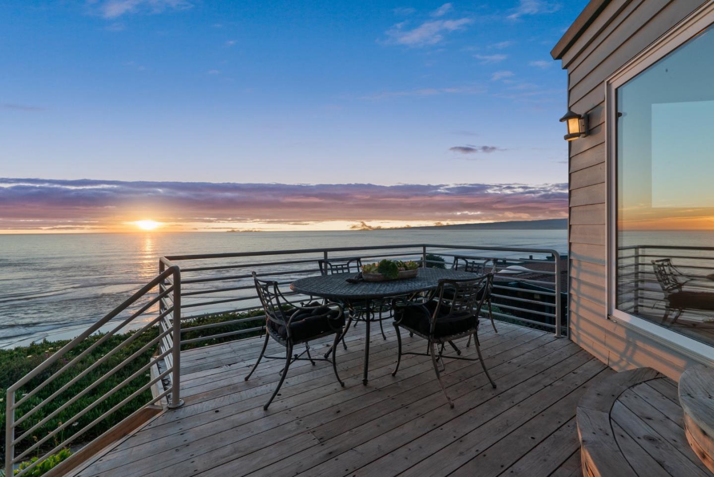 Detail Gallery Image 20 of 90 For 170 Hillview Way, La Selva Beach,  CA 95076 - 4 Beds | 4 Baths
