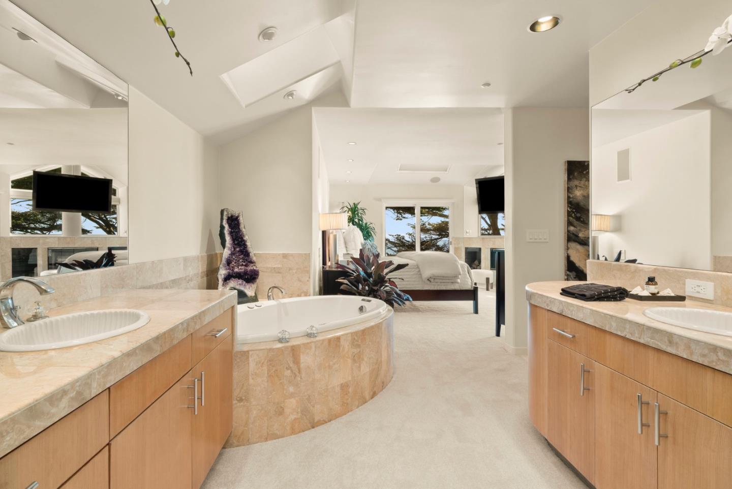 Detail Gallery Image 51 of 90 For 170 Hillview Way, La Selva Beach,  CA 95076 - 4 Beds | 4 Baths