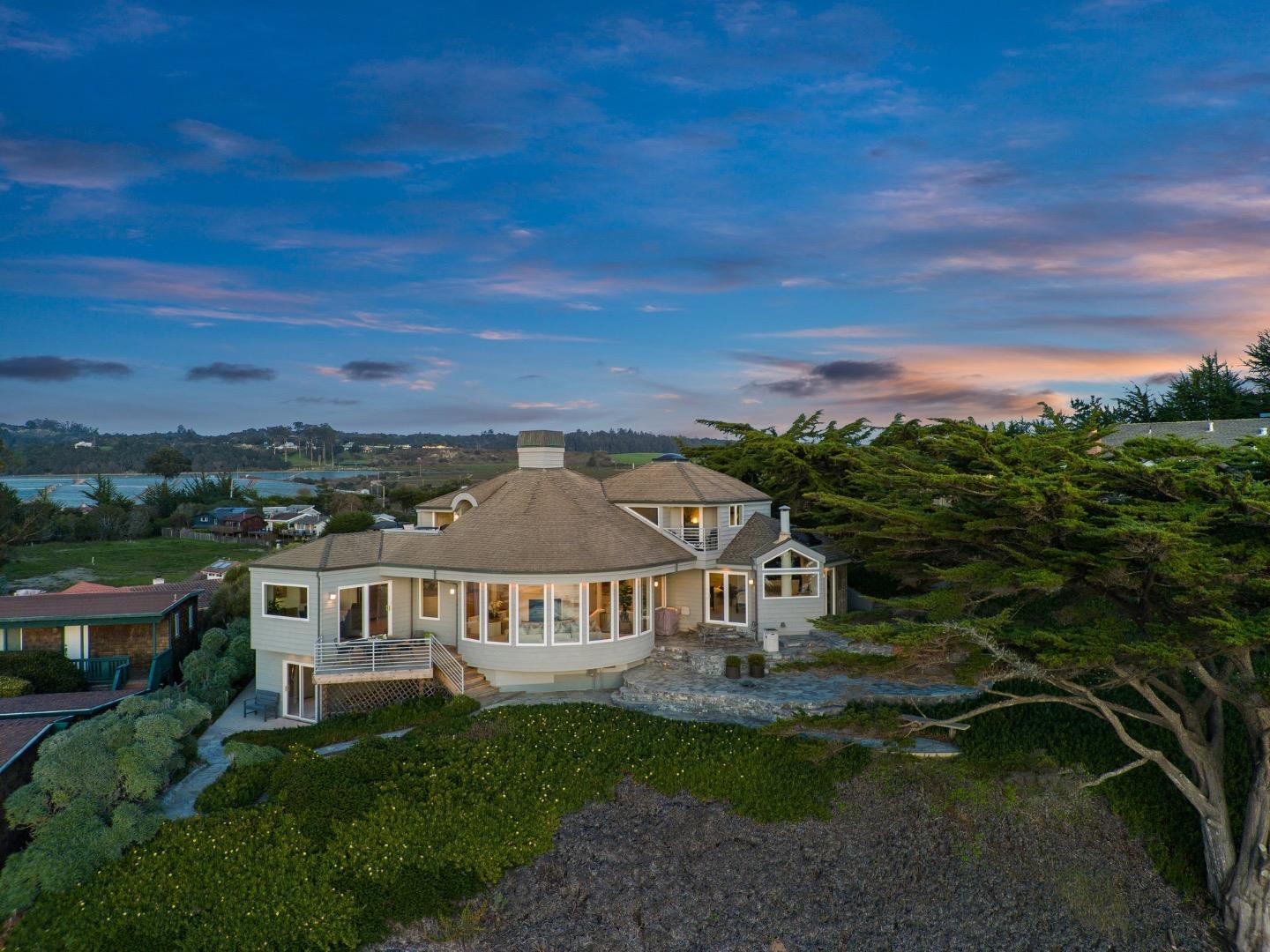 Detail Gallery Image 77 of 90 For 170 Hillview Way, La Selva Beach,  CA 95076 - 4 Beds | 4 Baths