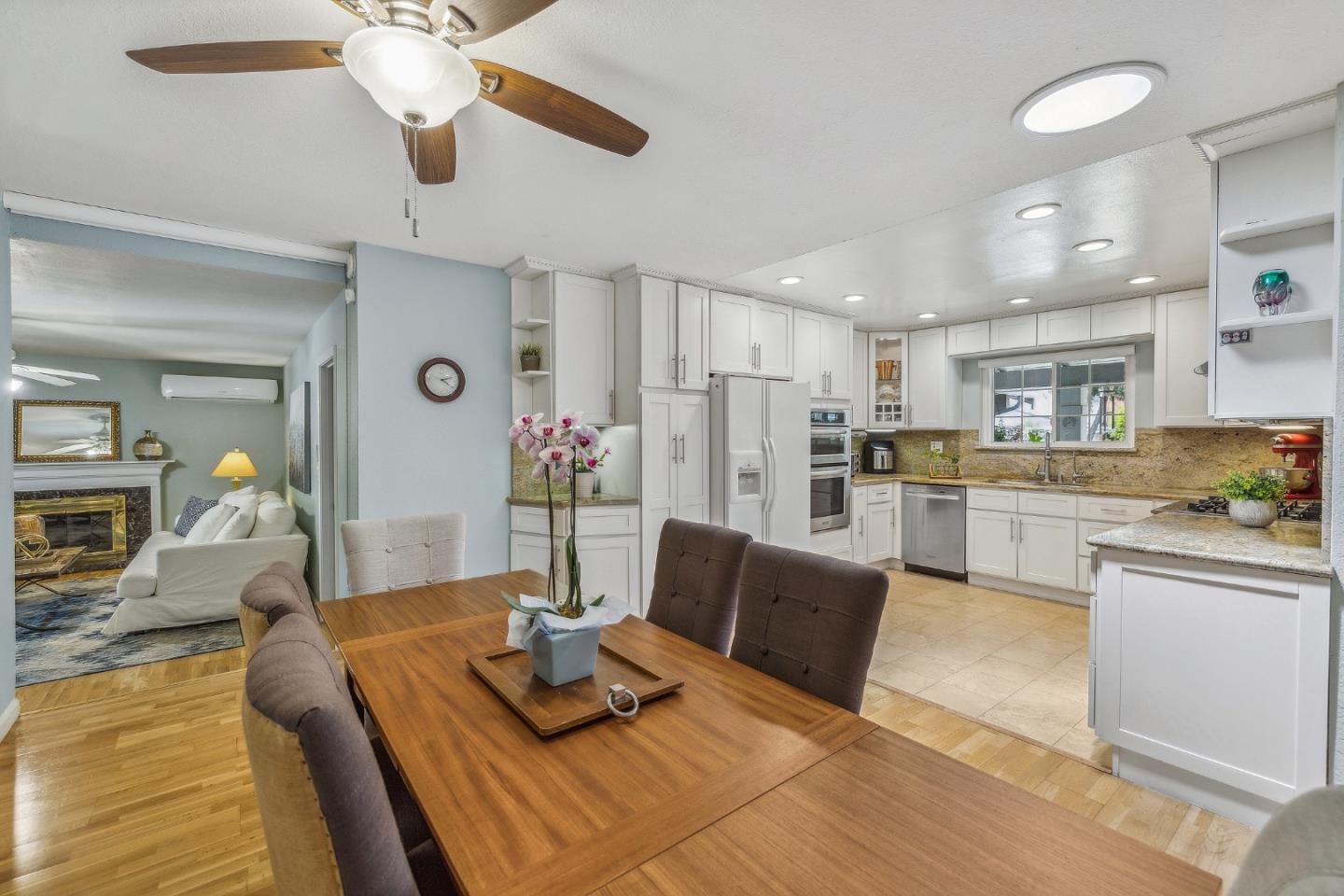 Detail Gallery Image 12 of 42 For 280 Esteban Way, San Jose,  CA 95119 - 4 Beds | 2 Baths